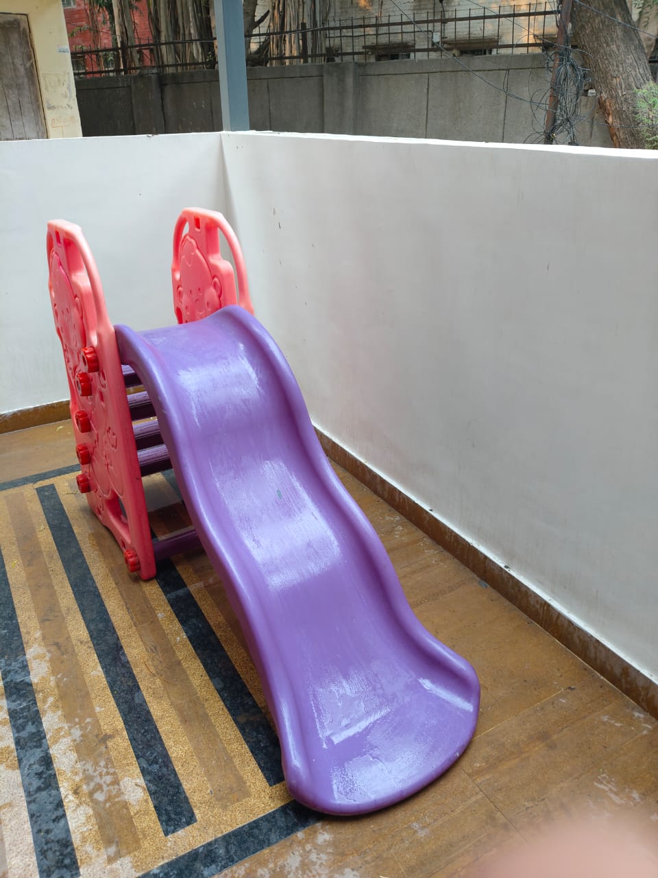 secondhand slide for kids for sale in delhi