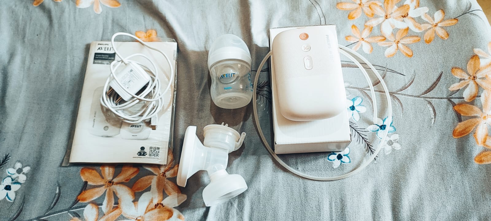 preloved Like NEW Philips Avent electric breast pump