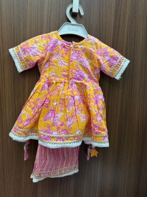 preowned thrift Baby girls kurta palazzo set (3-9 months)