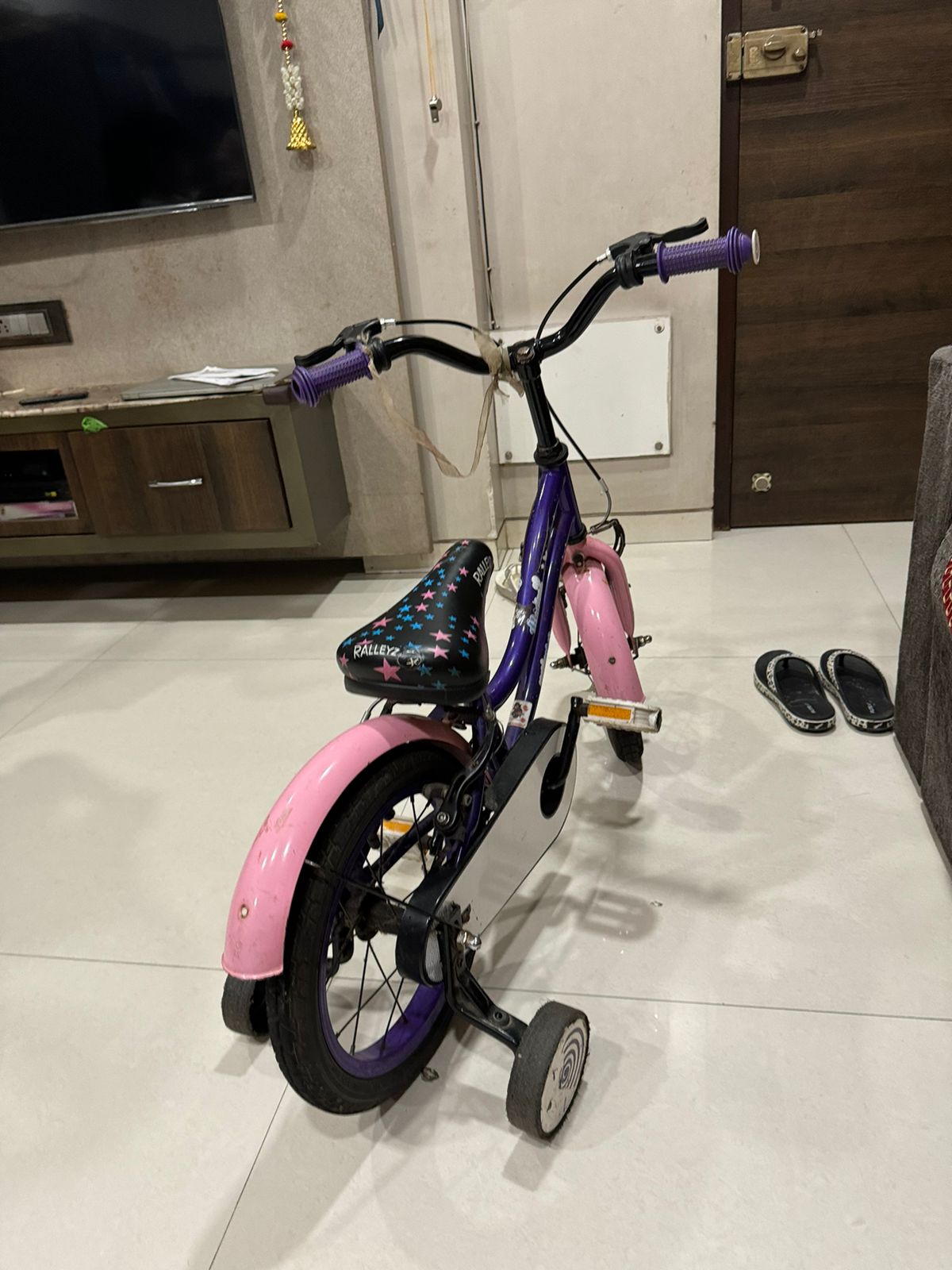 thrift baby kids Hamleys bicycle (2-4 years) ( Mumbai )