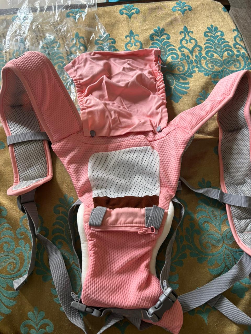 secondhand NEW MeeMee 8 in 1 advanced baby hip seat baby carrier