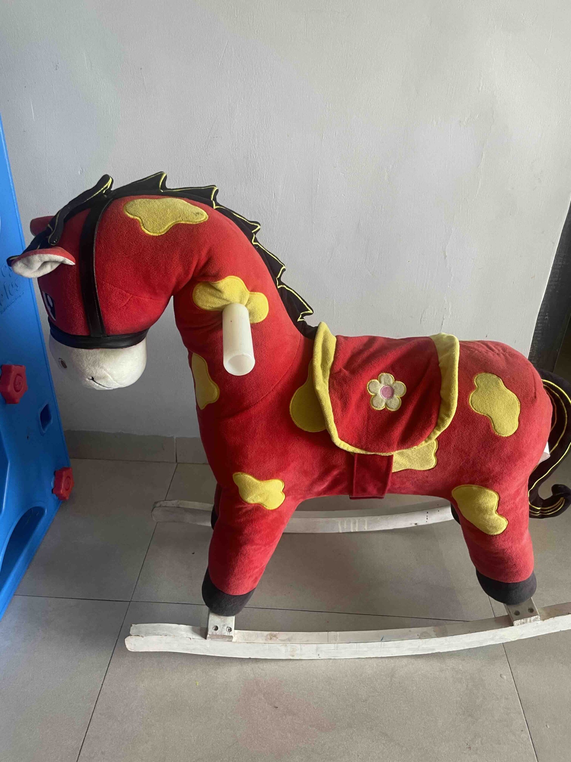 secondhand Wooden Rocking Horse for Kids ( Mumbai )