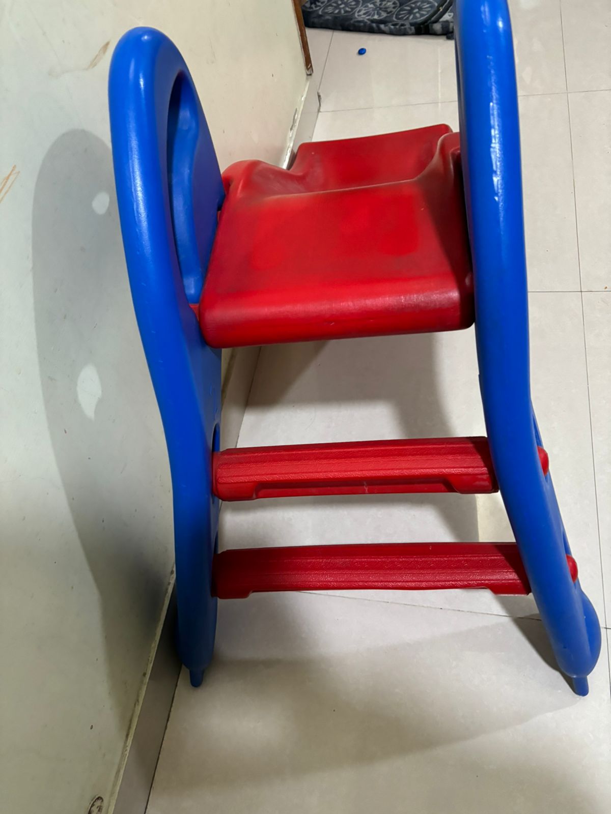 gently used kids slide ( Kanpur )