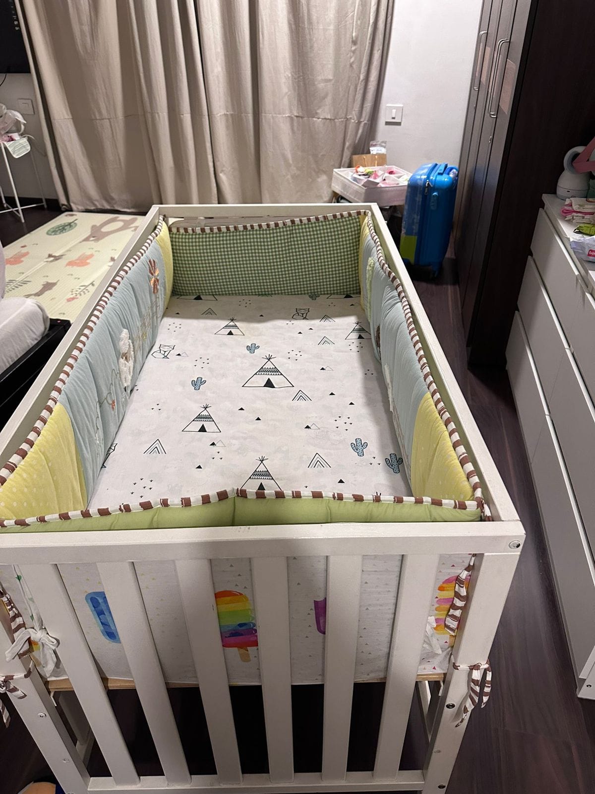 secondhand gently used Ikea baby cot ( Mumbai )