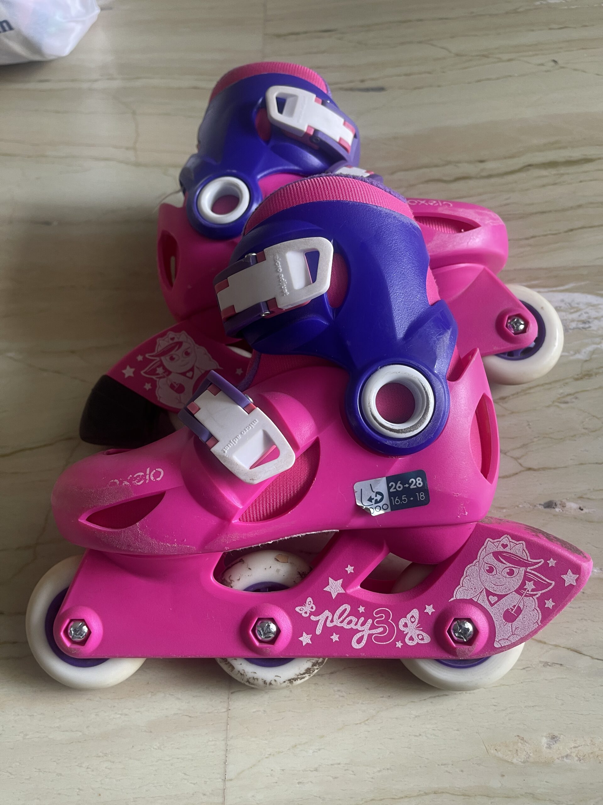 Preloved Decathlon kids skates (3-4 years)