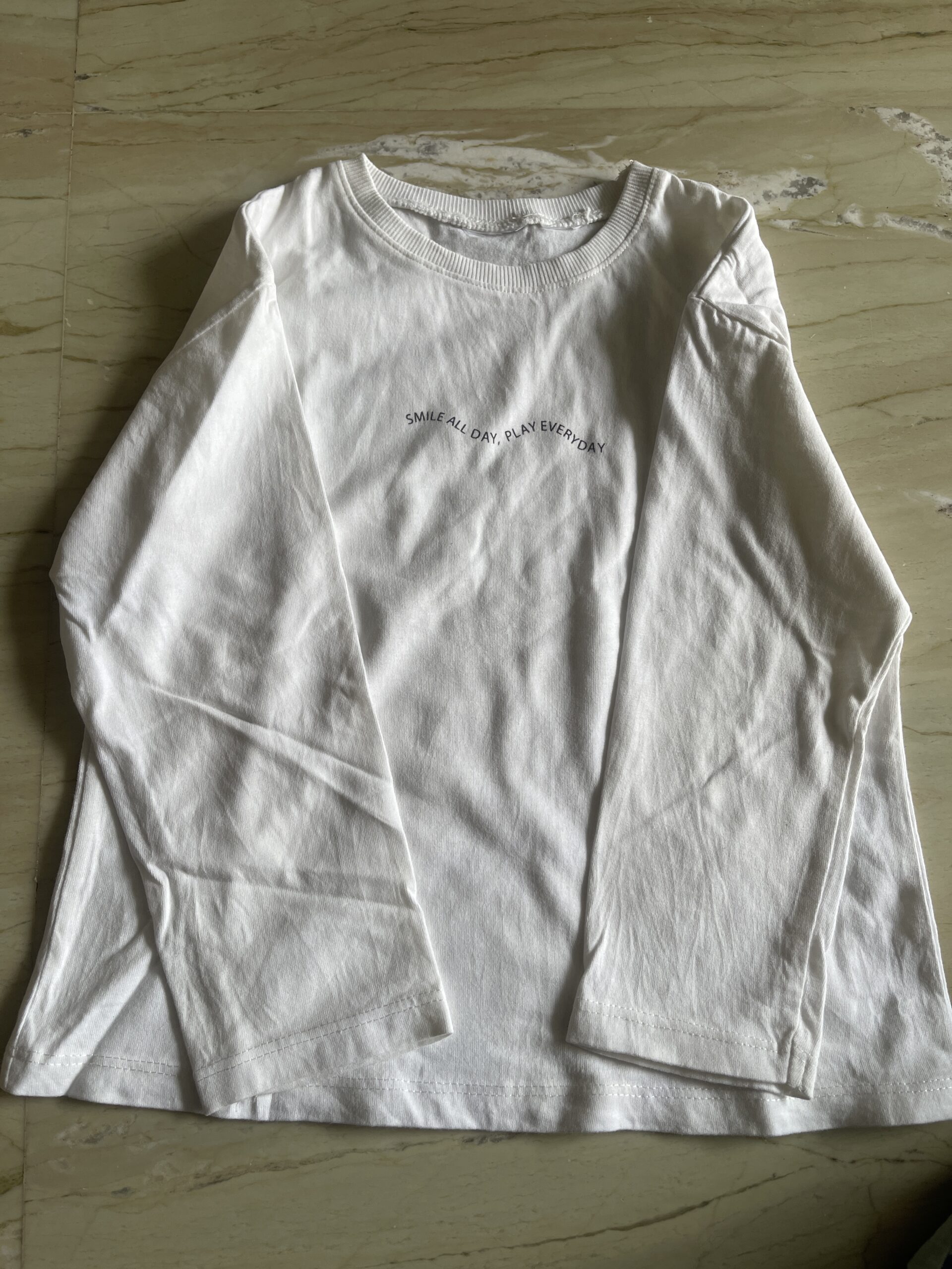 Preloved M&S White tshirt (2-3 years)