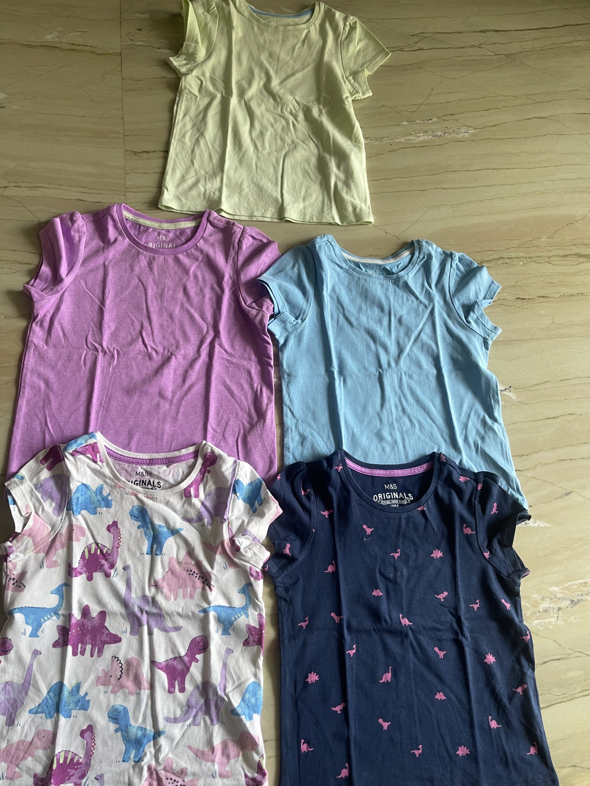 Preloved Marks & Spencer set of 5 girls tshirts (2-3 years)