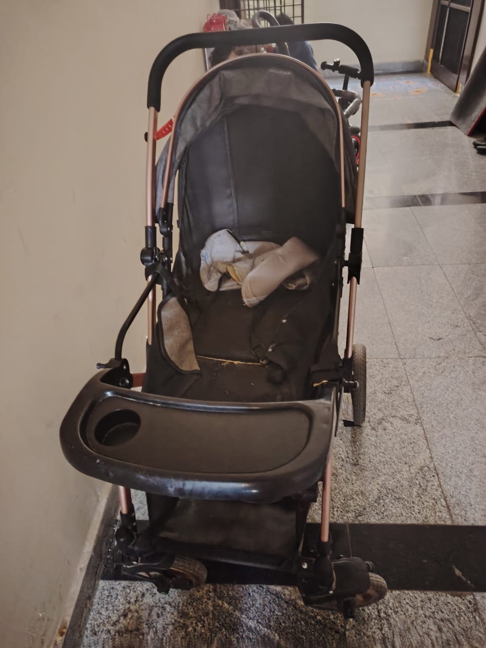 Secondhand Hunny Hunny baby stroller ( Hyderabad )