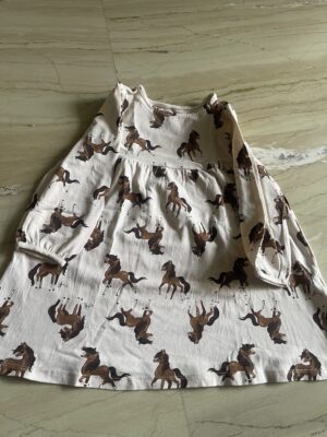 Preloved H&M dress for girl (2-3 years)