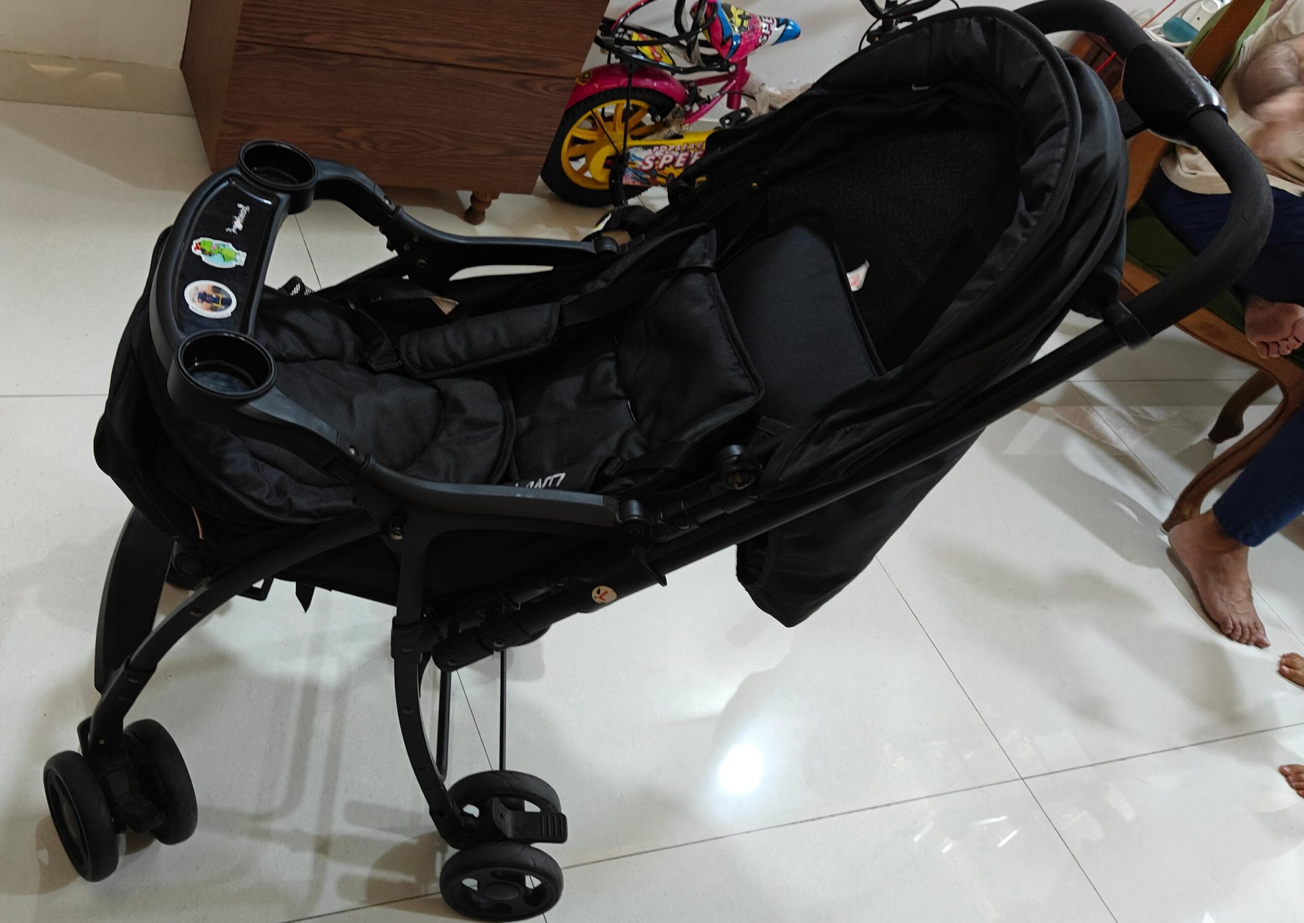 Secondhand Luvlap light weight stroller ( Mumbai )