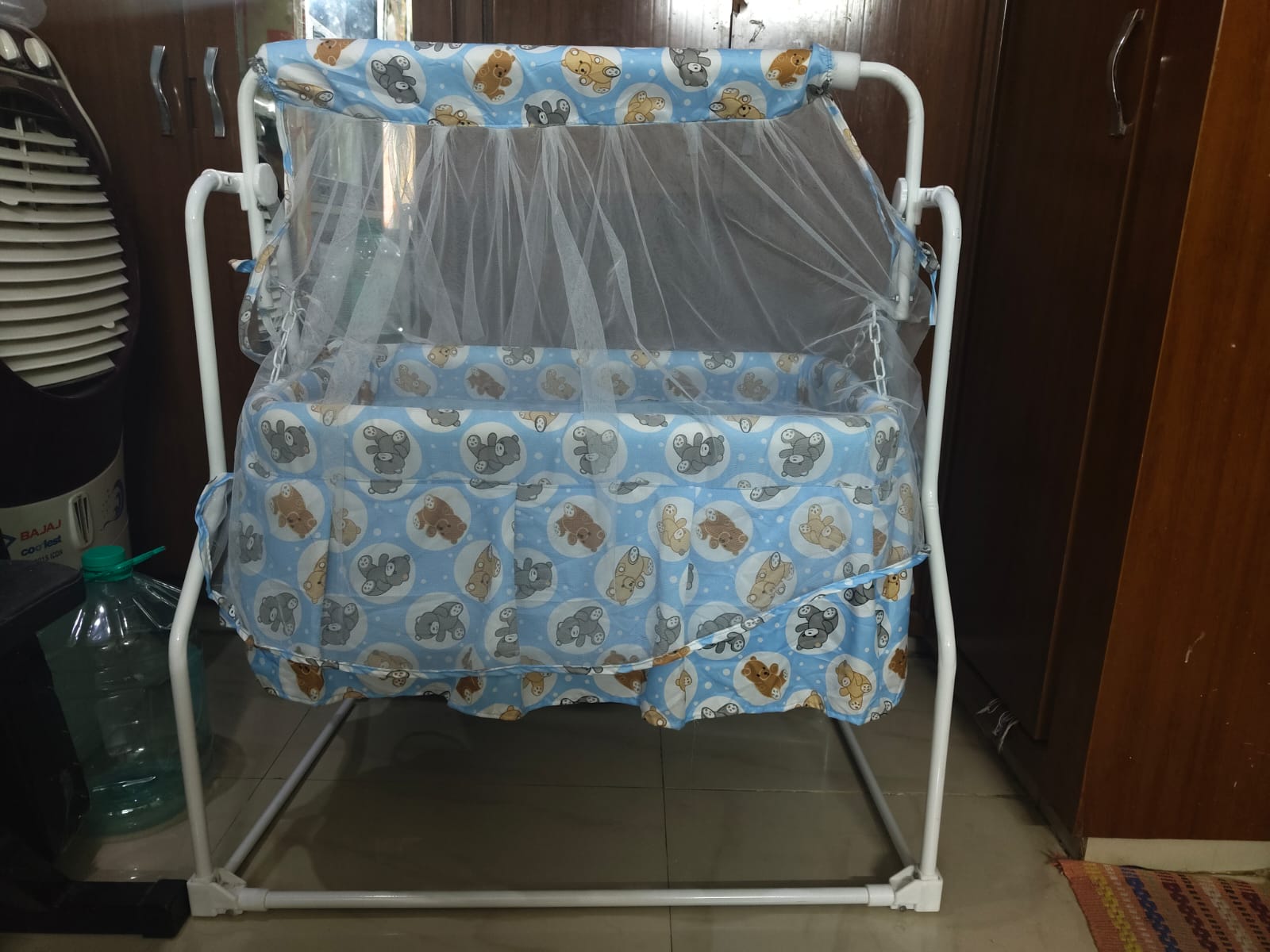 resell baby cradle