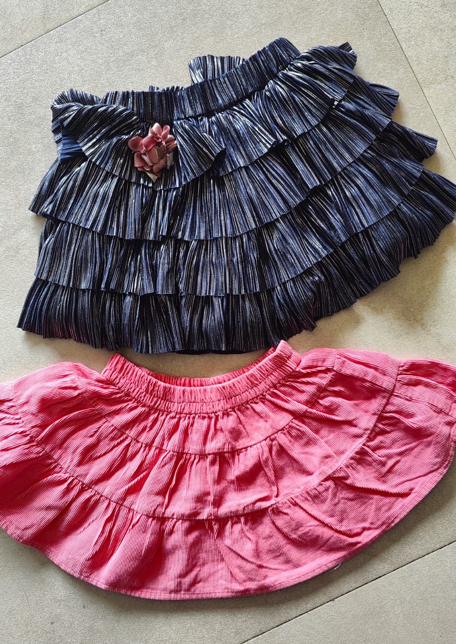 Secondhand set of baby skirts (9-18 months)