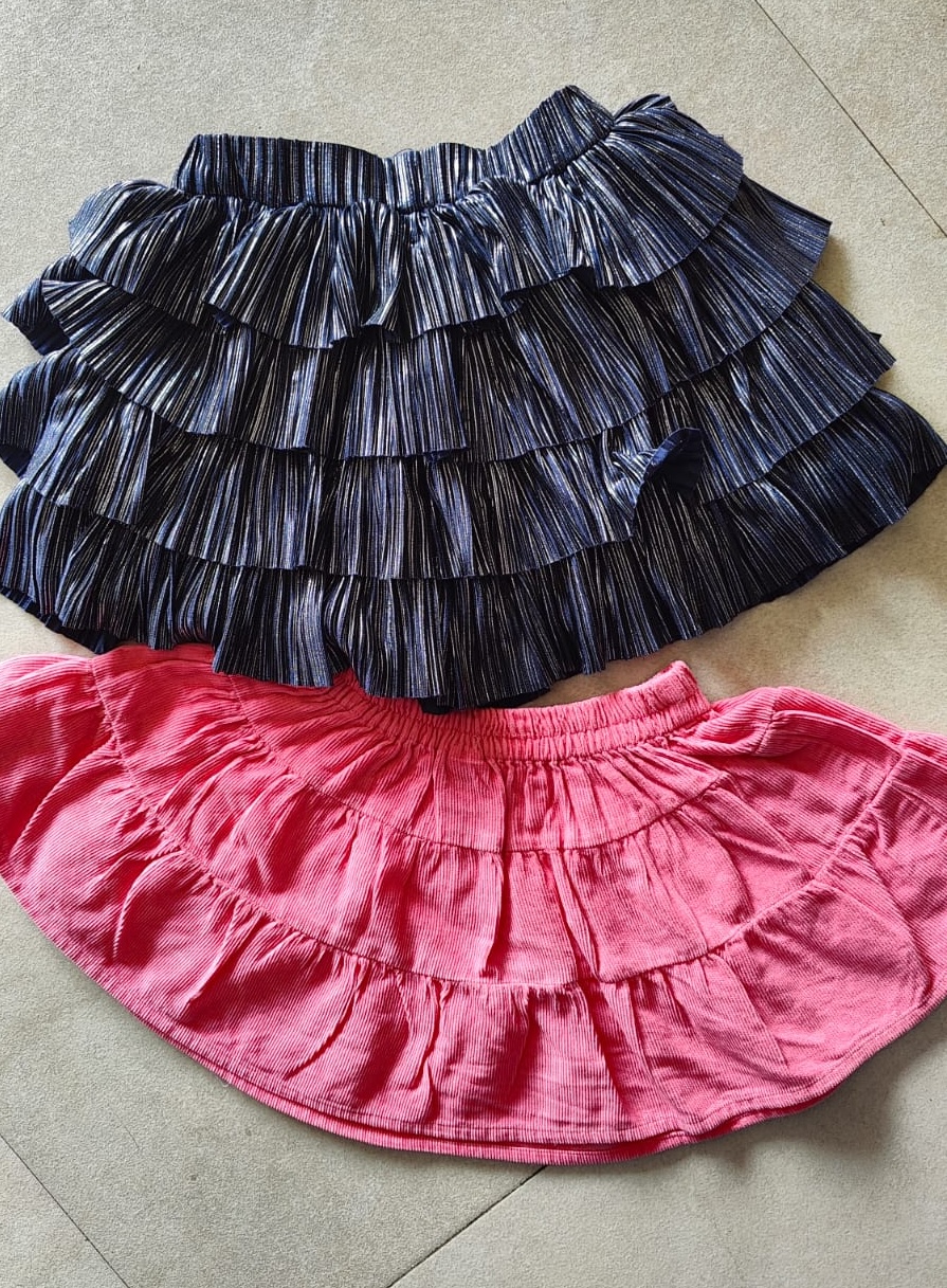 cute set of baby skirts (9-18 months)