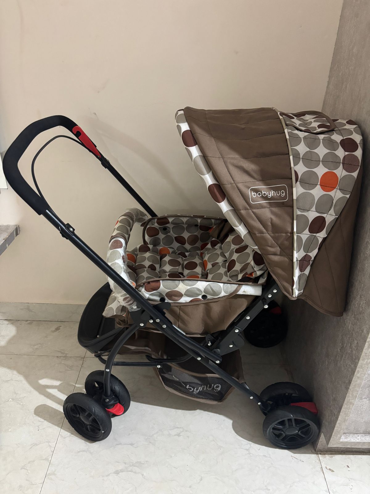 Preowned Babyhug stroller ( Bangalore )