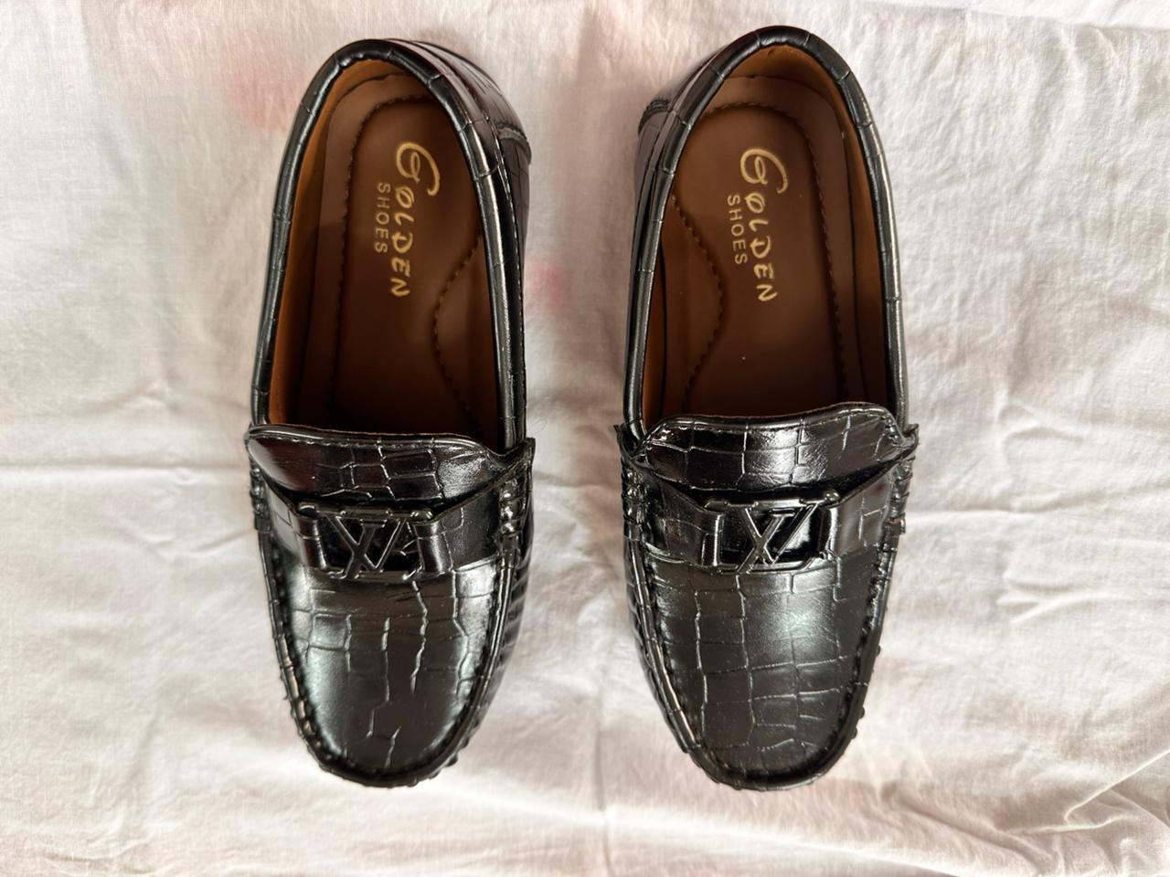 Like New Boys formal shoes (3-4 years)