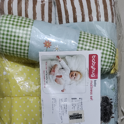 Second hand Babyhug mattress set ( Bangalore )