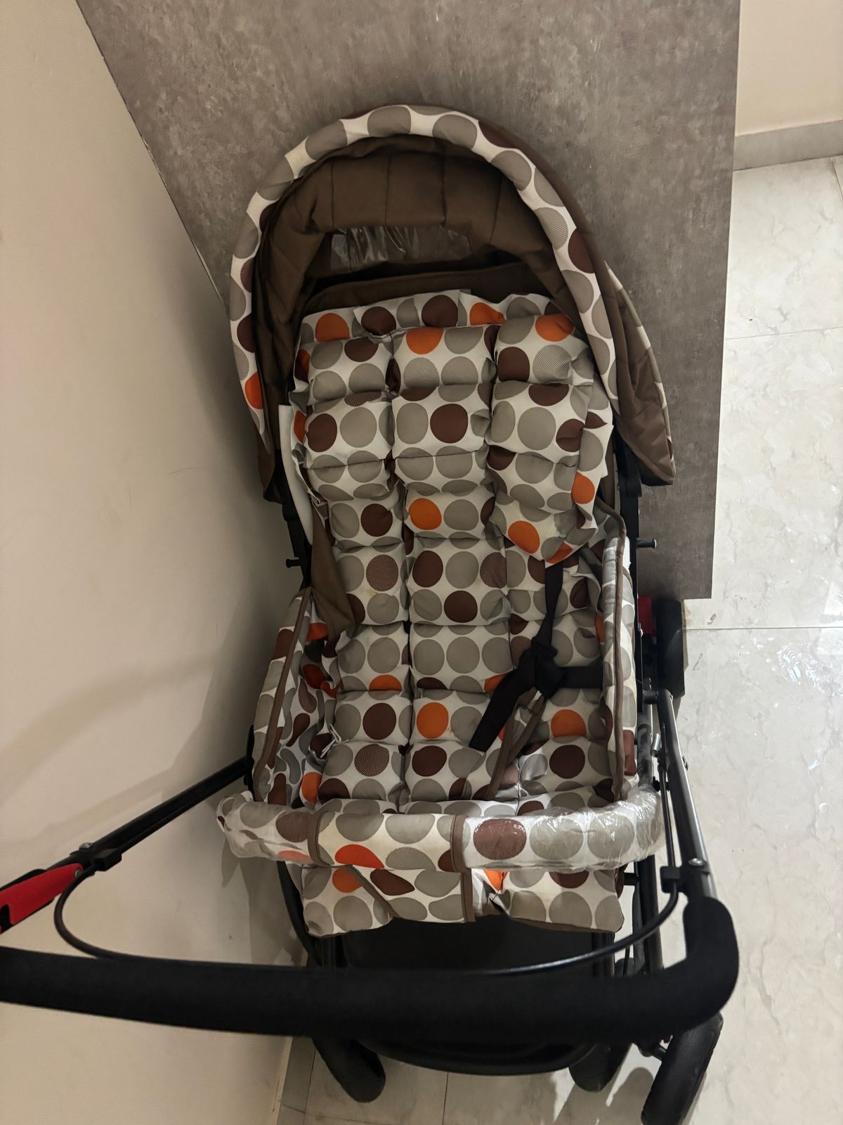 Preloved Babyhug pram for sale in Bangalore