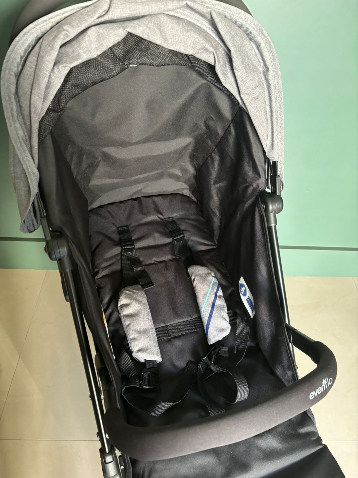 Preowned Evenflo travel stroller ( Mumbai )