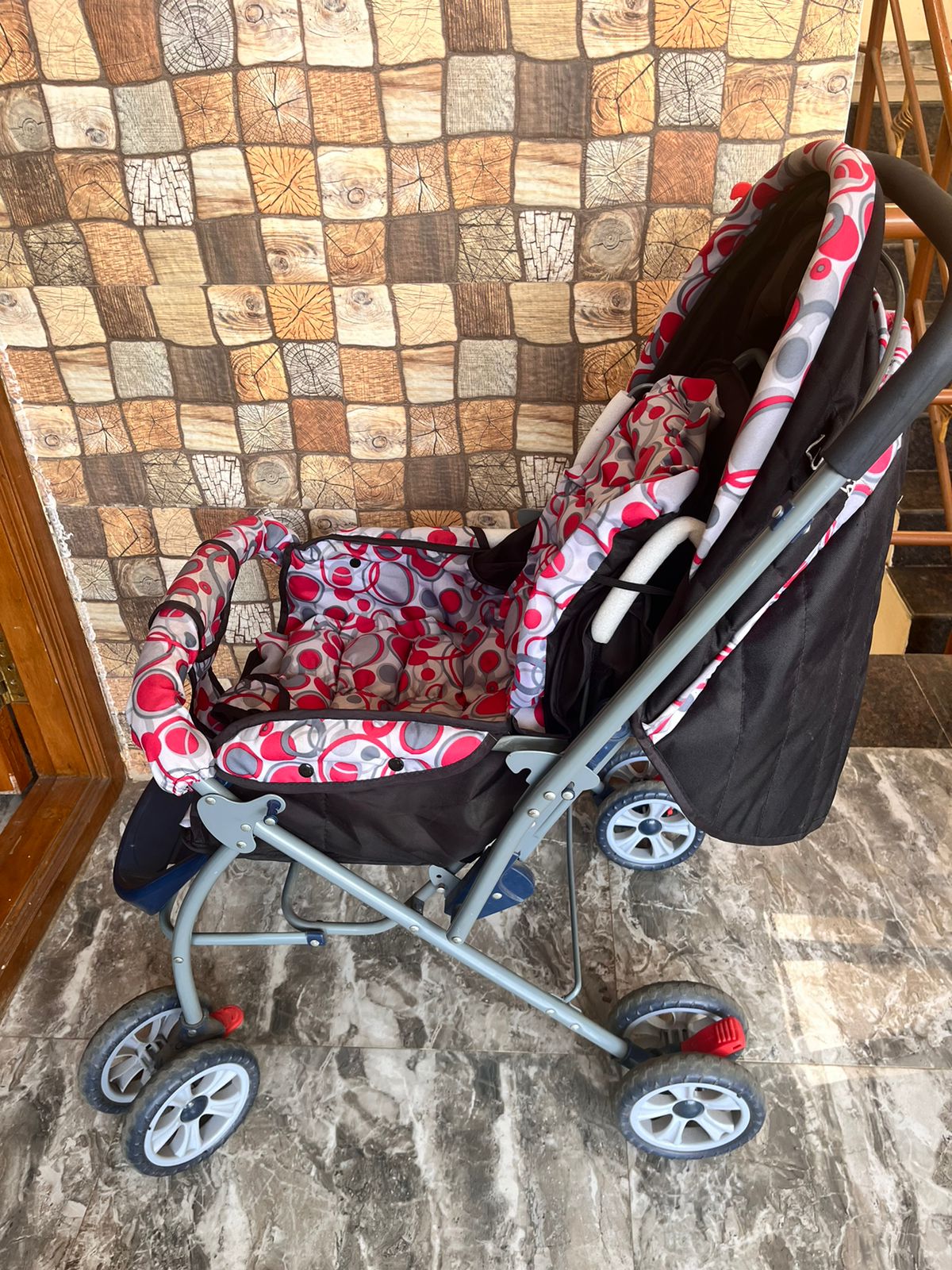 Preowned Luvlap stroller( Coimbatore )