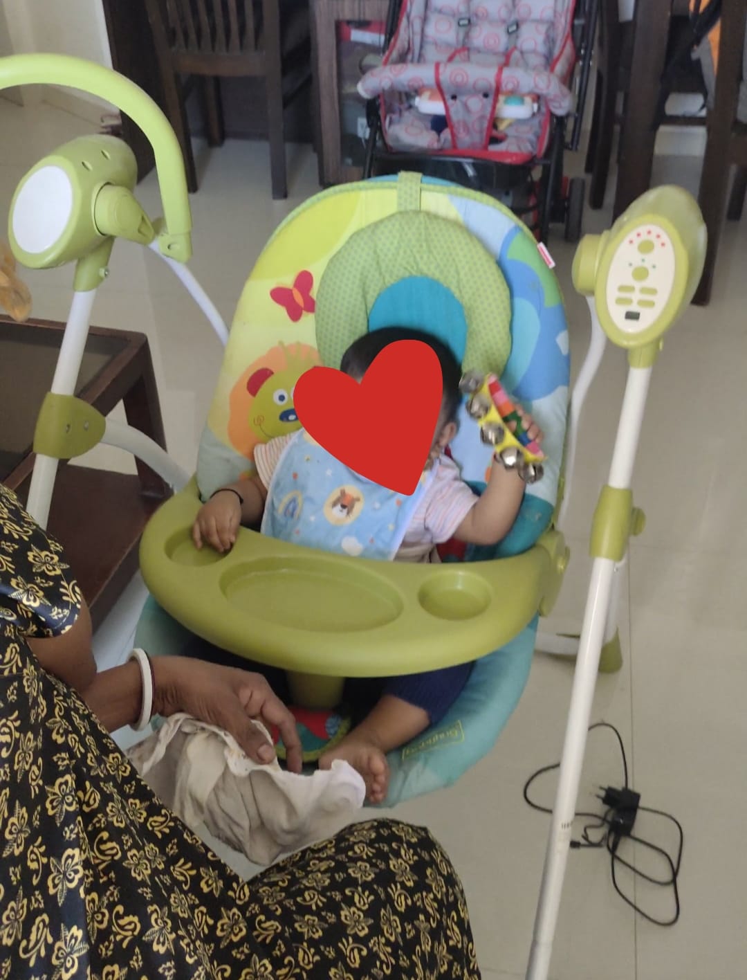 Preowned Babyhug electric swing for sale ( Navi Mumbai )