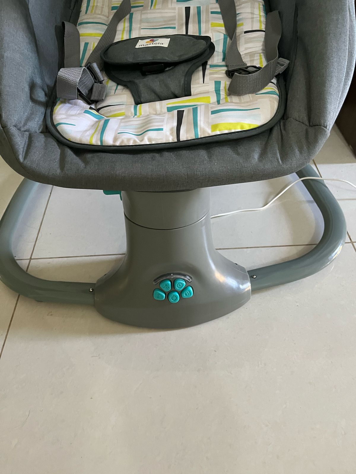 Preowned Like New Mastela baby rocker ( Pune )