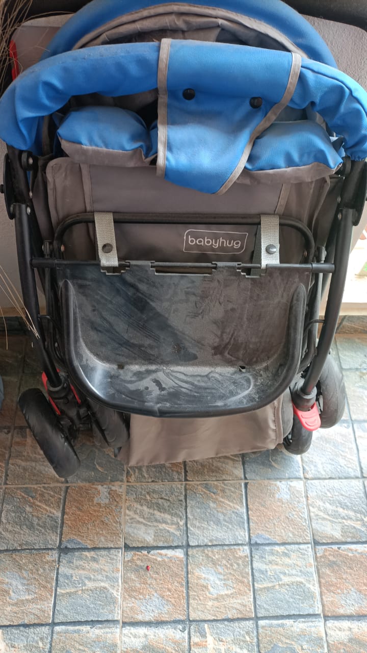Secondhand Babyhug baby stroller ( Bangalore )