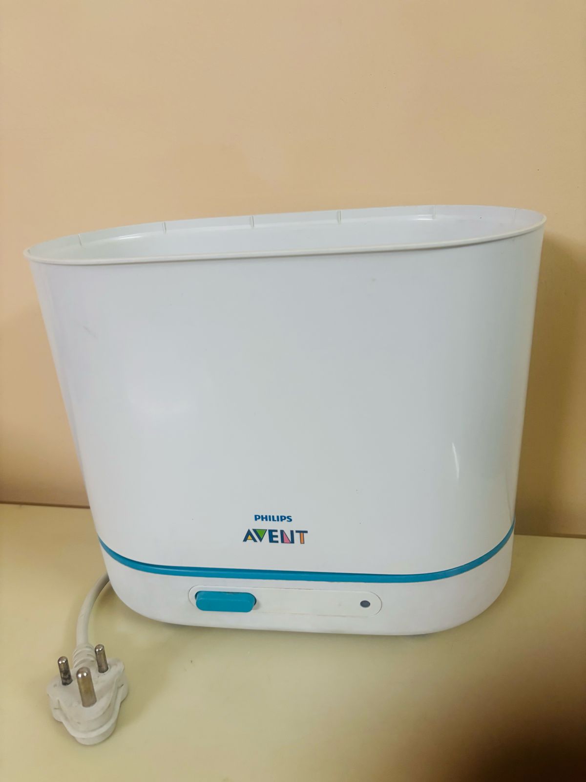Gently used Philips Avent bottle steriliser for sale