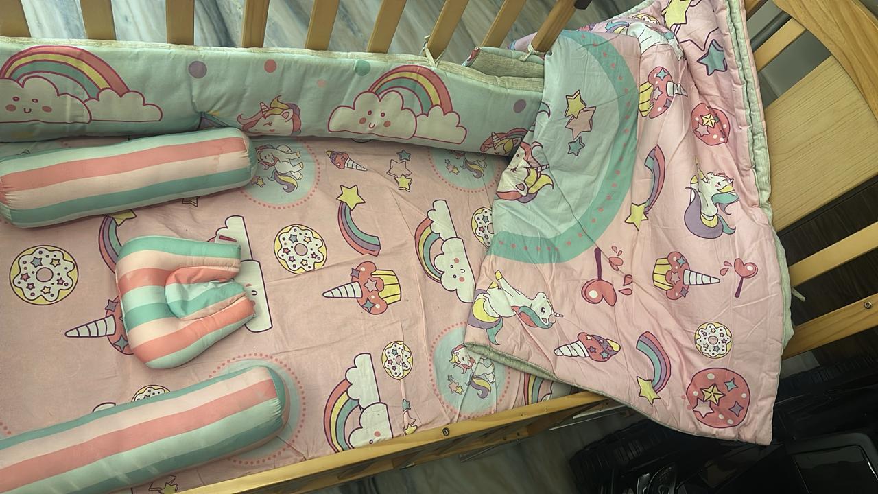 My thrift baby loot Secondhand Babyhug Baby Crib ( Mumbai )