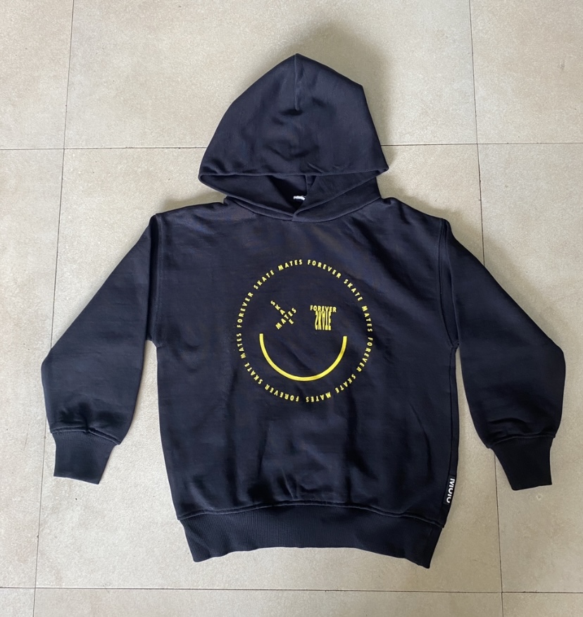 Like New Unisex Kids Hoodie (5-6 Years)