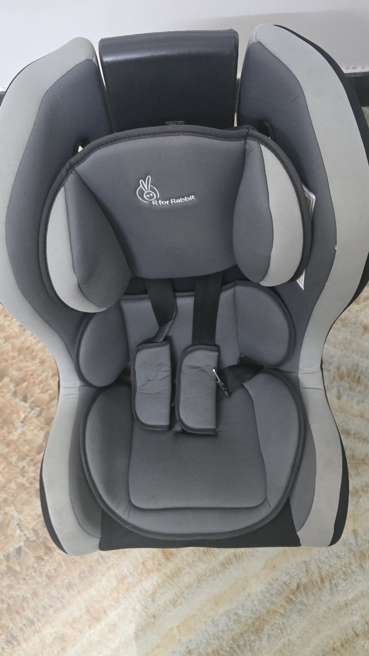 Preowned R for Rabbit jack n jill convertible car seat ( Tiruppur )