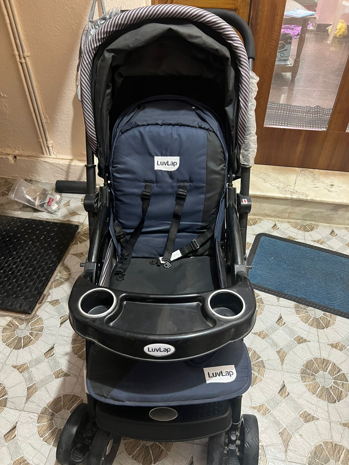 Preowned Luvlap stroller ( Bangalore )