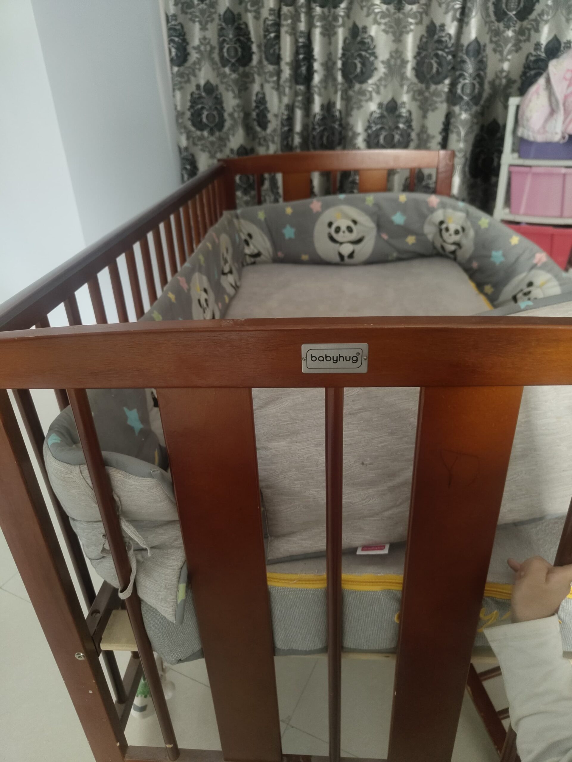 Gently used, good condition Babyhug malmo wooden cot ( Uttrakhand )