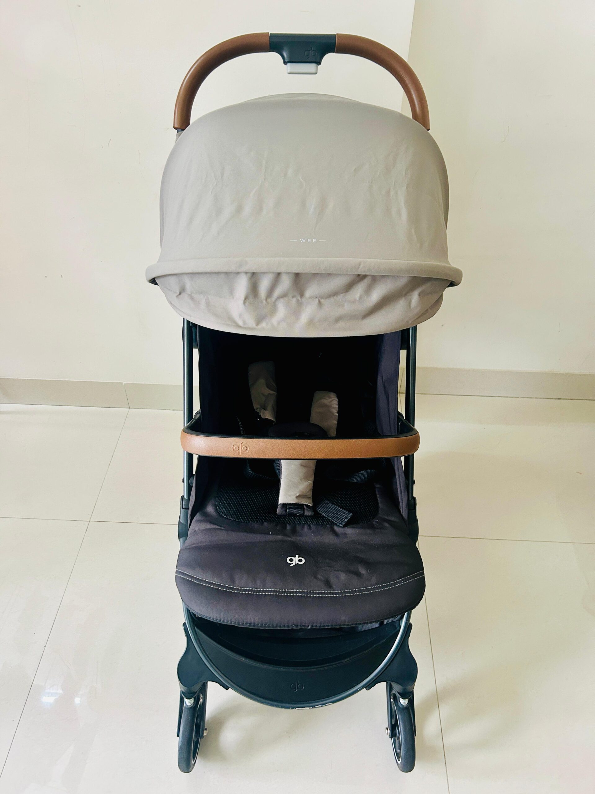 Secondhand foldable imported baby stroller ( Thane )