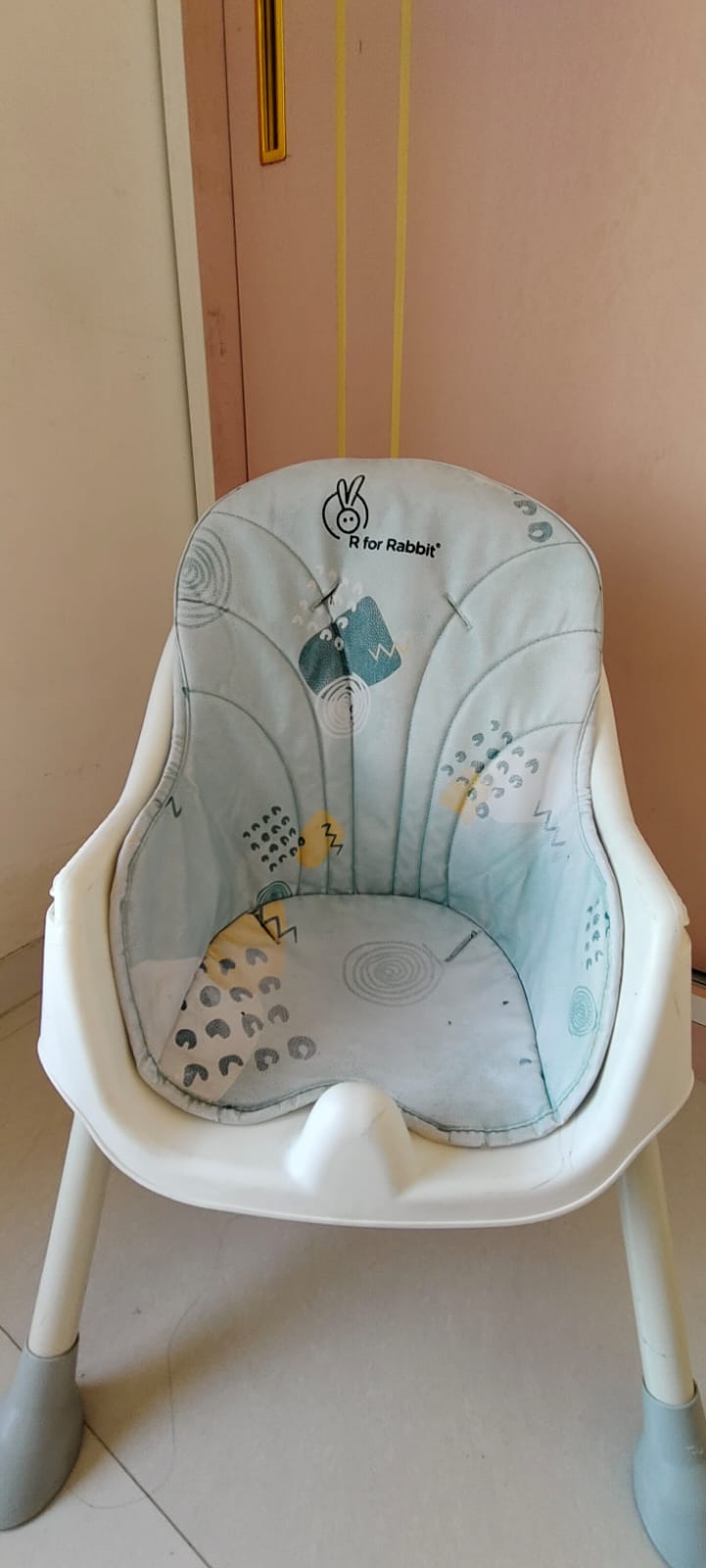 Used 2 in 1 R for Rabbit high feeding chair ( Pune )