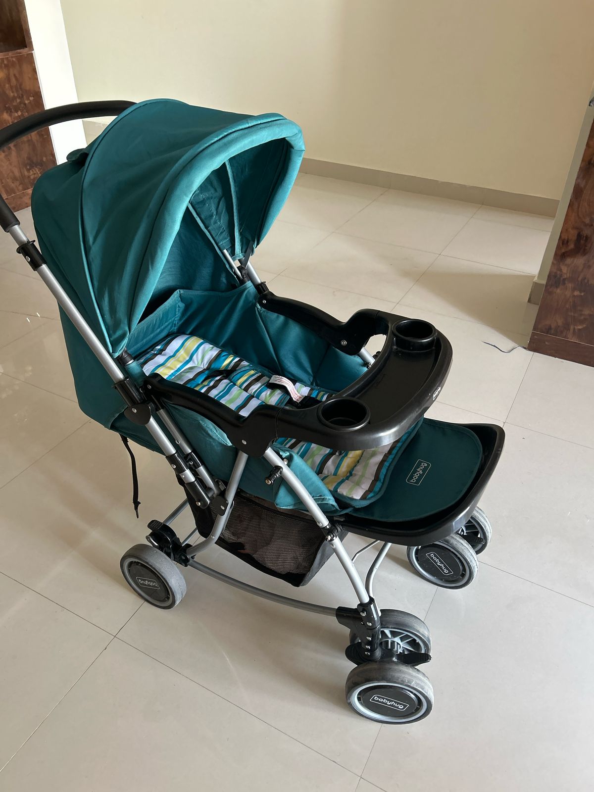 Secondhand Babyhug stroller ( Hyderabad )