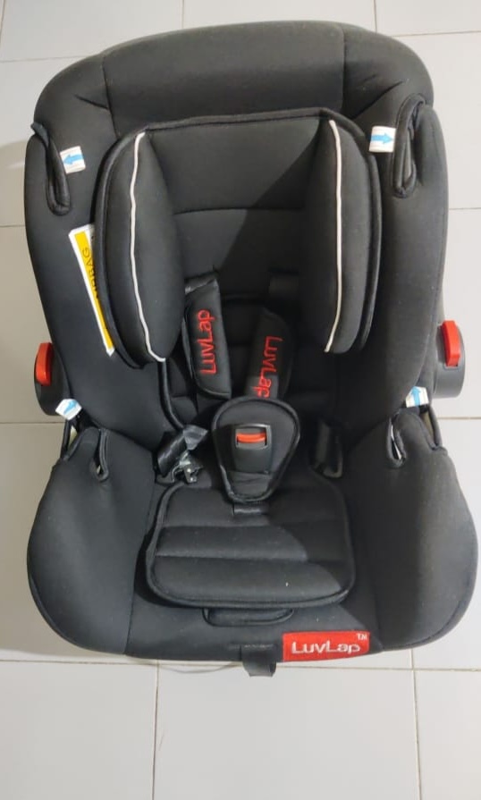 Preloved Like New Luvlap car seat ( Pune )