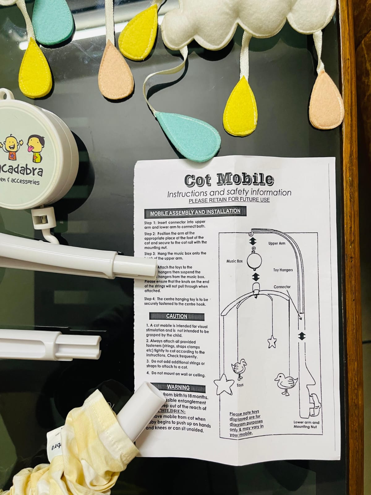 Secondhand Abracadabra musical cot mobile