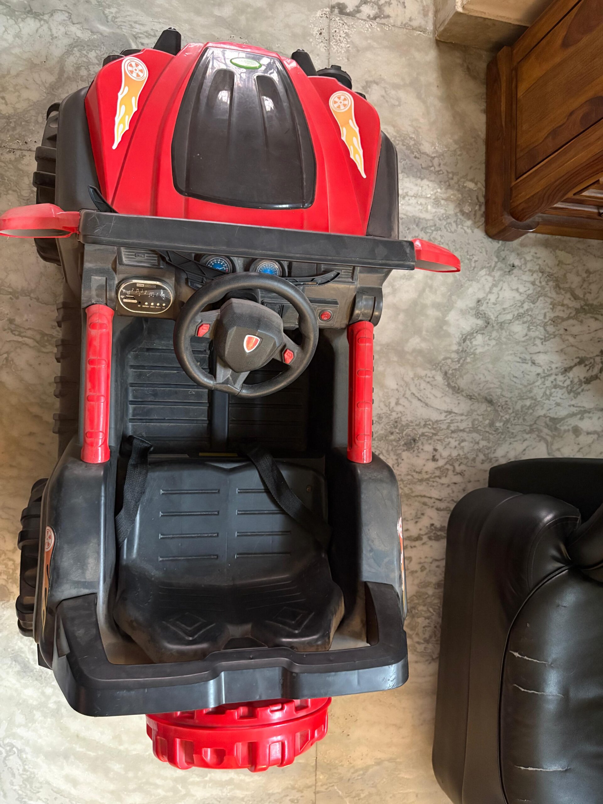 Preowned good condition kids ride on electric car for sale in Bangalore on My Thrift Baby Loot