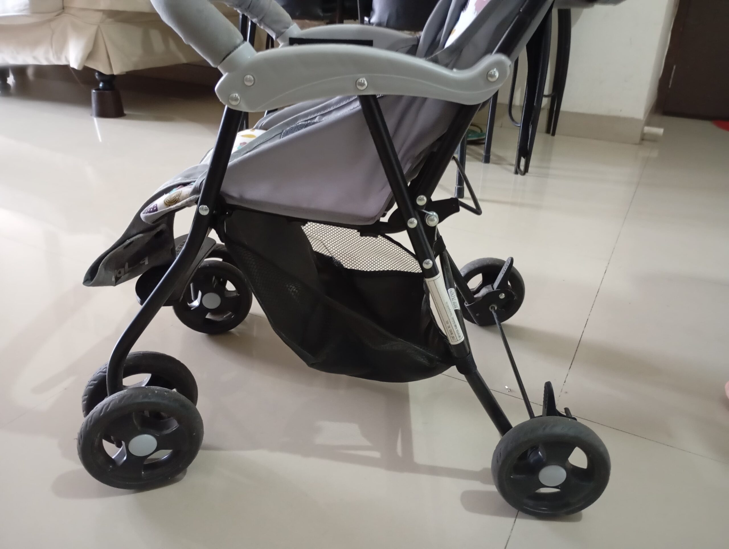 Preowned Baybee stroller Mumbai pickup