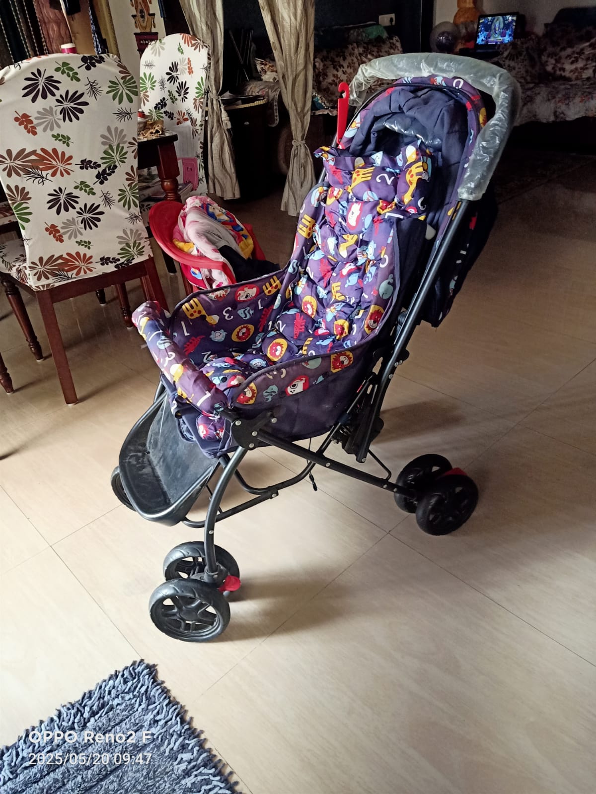 Gently used Baby hug cosmo stroller ( Bangalore )