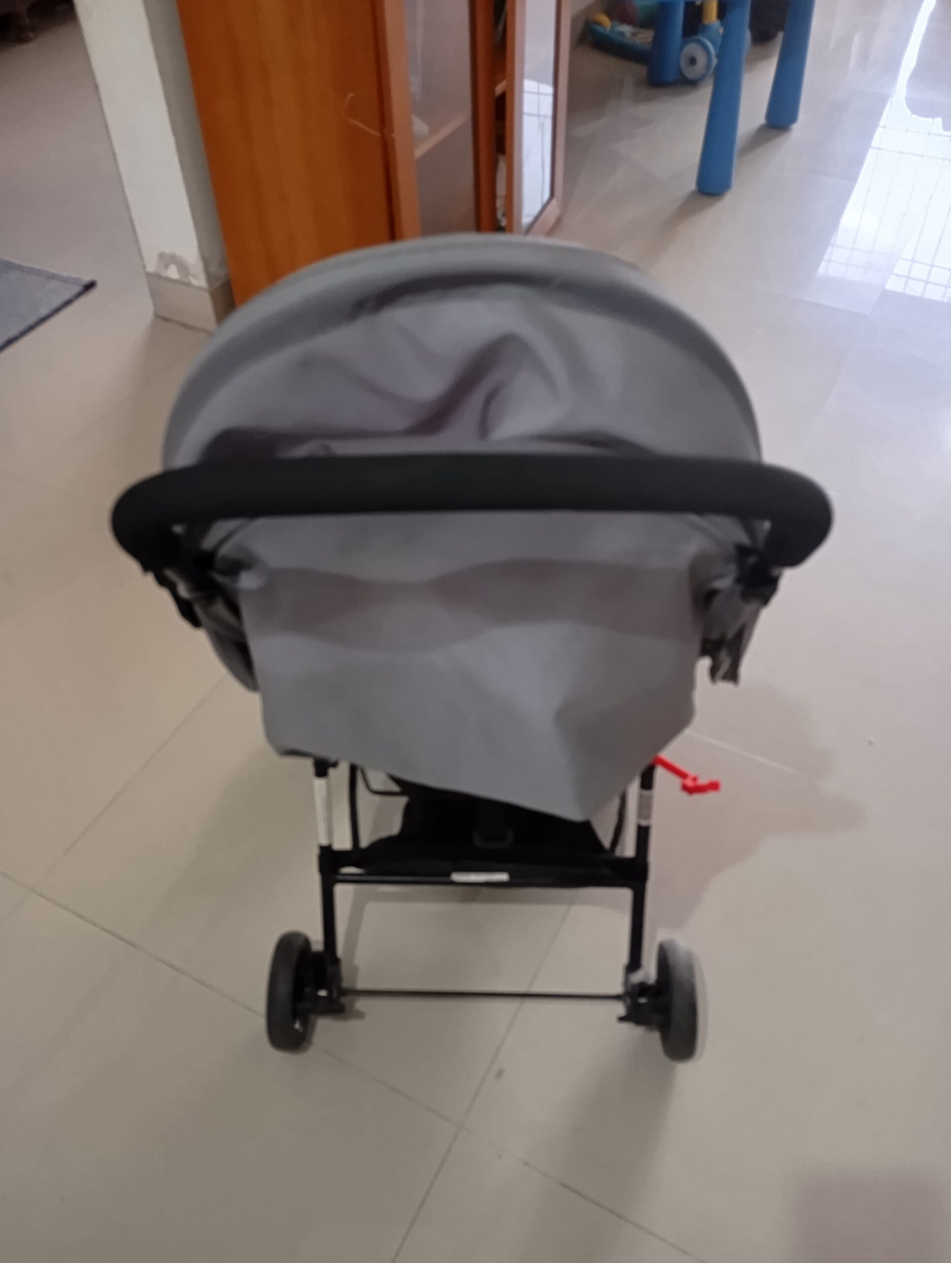Sturdy secondhand baby stroller Baybee