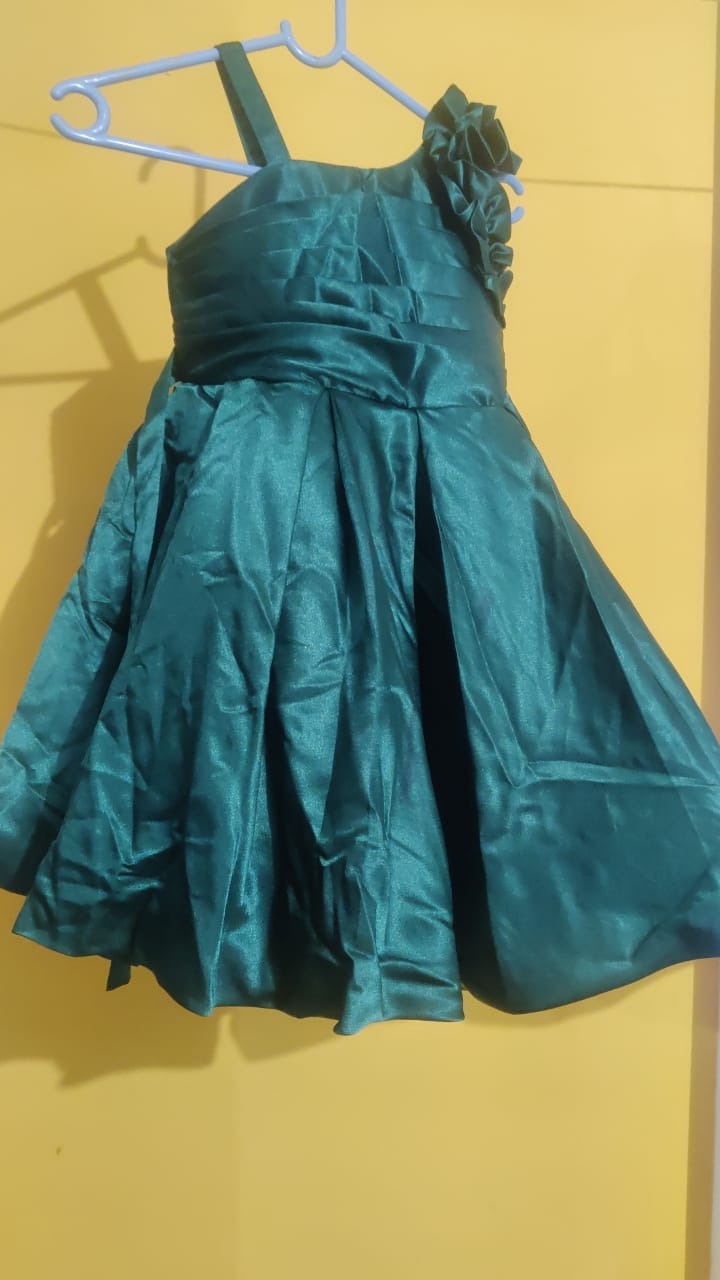 Like New satin party wear frock (3-5 years)