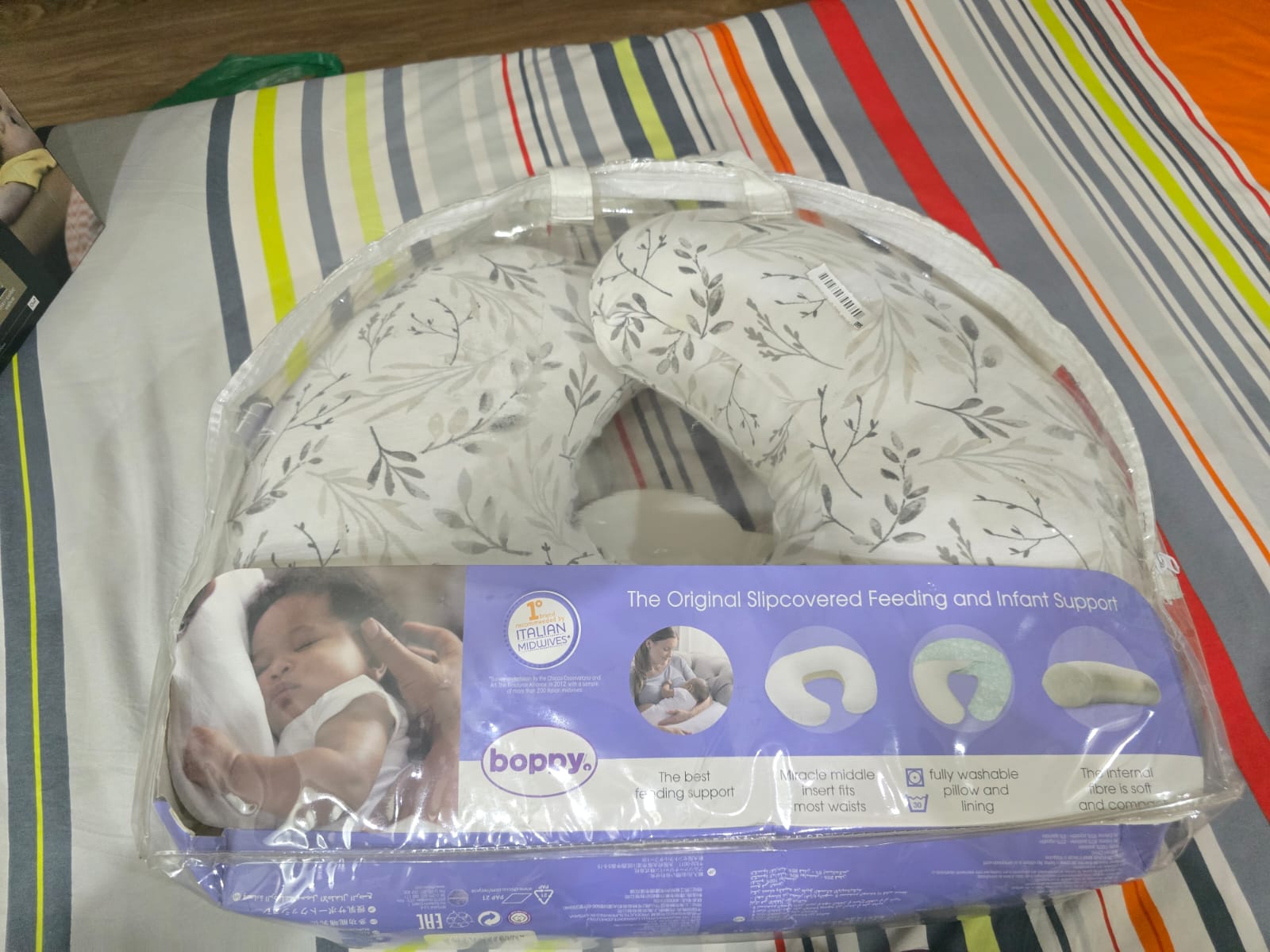 Secondhand Boppy Feeding Pillow in excellent condition