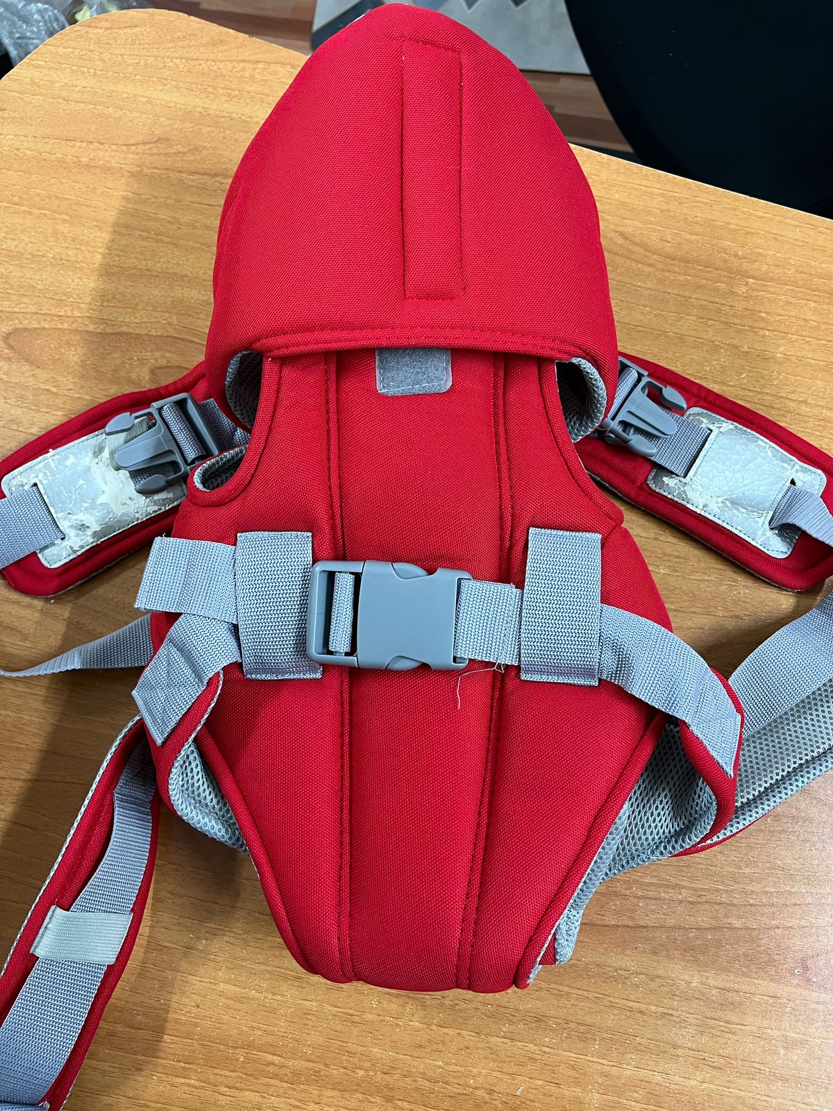 Preowned Like new baby carrier for sale