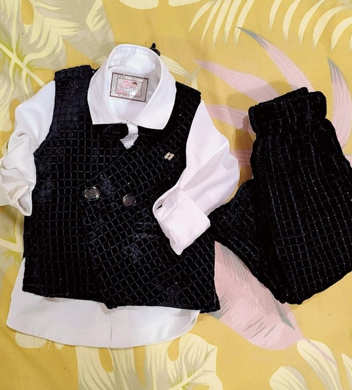 Secondhand party outfit for baby boys 0-9 months – eco-friendly choice