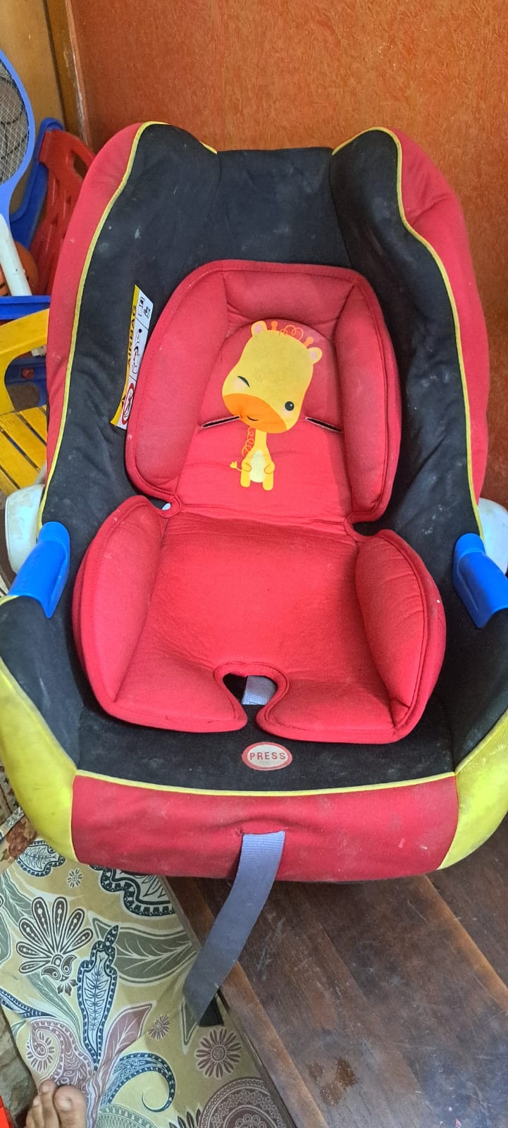 Used Fisher Price carry cot cum car seat – preloved listing