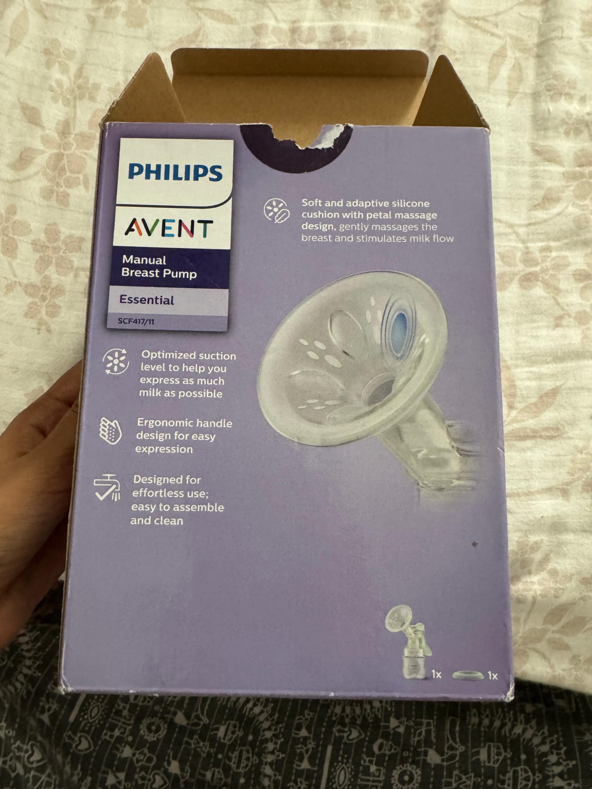 Secondhand Avent Essential manual pump – safe for moms