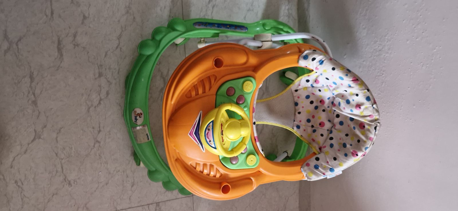 Thrifted baby walker Mumbai – stylish and sustainable