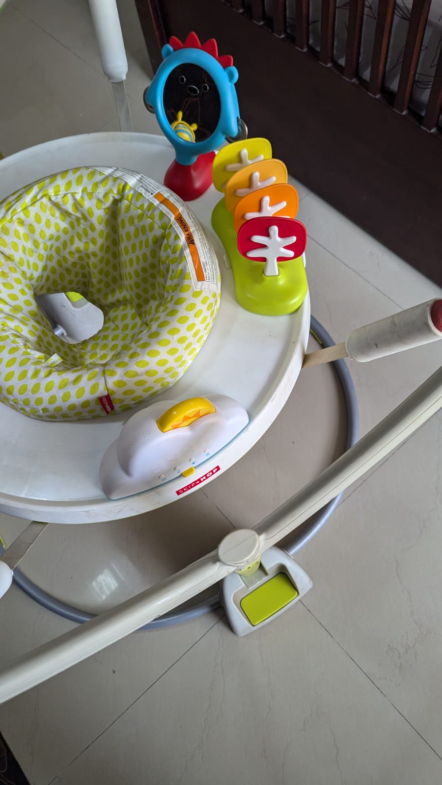 Eco-friendly Skip Hop Activity Jumper – preowned and baby-safe