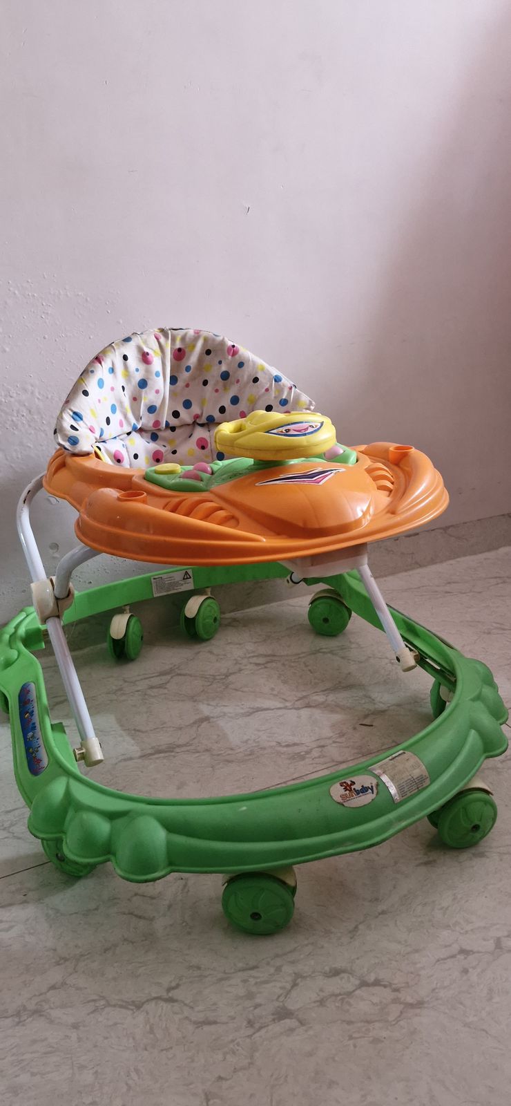 Gently used baby walker – preloved find in Mumbai